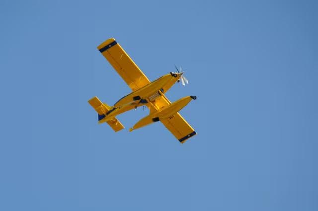 Avião de combate aos incêndios